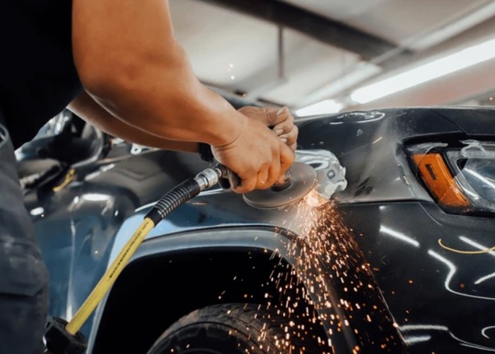 Auto Body Repair Service