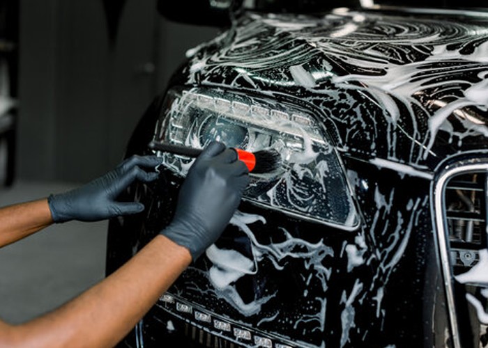 Auto-Detailing-Near-Me-in-Laval